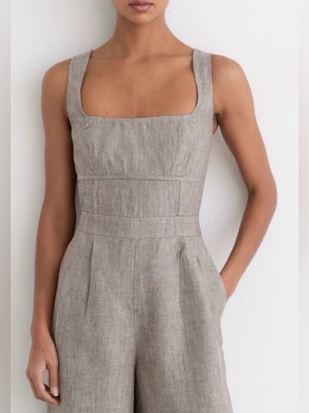 NEW REISS Flora Linen Wide-Leg Jumpsuit in
Neutral 10 - Picture 3 of 9